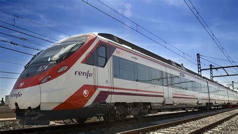 tren valladolid avila|Renfe 